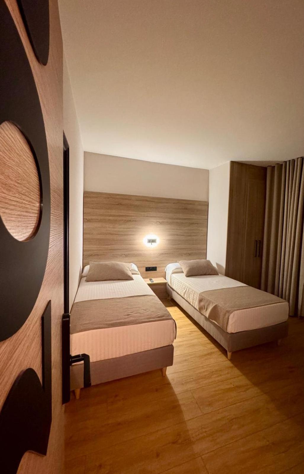 Miramar Suites Sada Εξωτερικό φωτογραφία